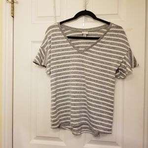Striped short sleeve shirt